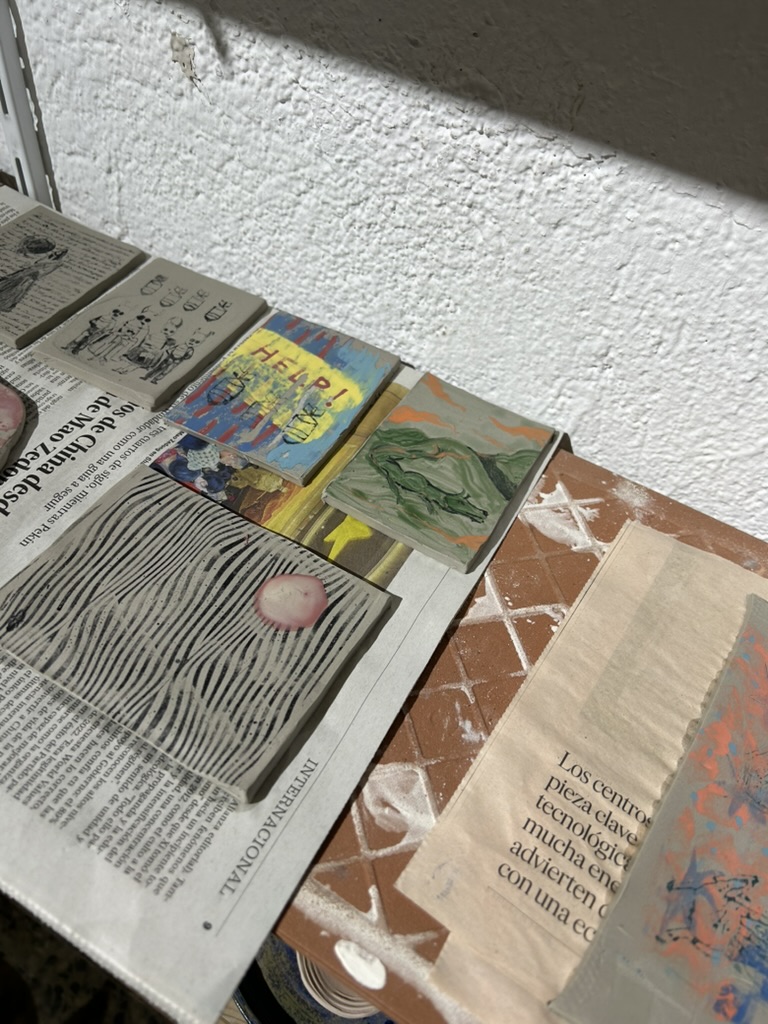 Proceso de Experimentación pictórica sobre cerámica